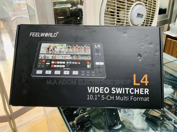 Feelworld L4 HDMI Livestream Switcher + 10.1" LCD Monitor · Photo 2