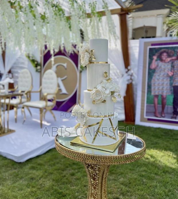 Wedding Cake for Abi’S Cake · Photo 3
