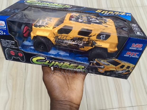 Remote Control Racer · Photo 2