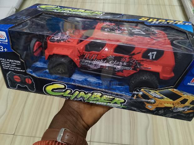 Remote Control 4×4 · Photo 2