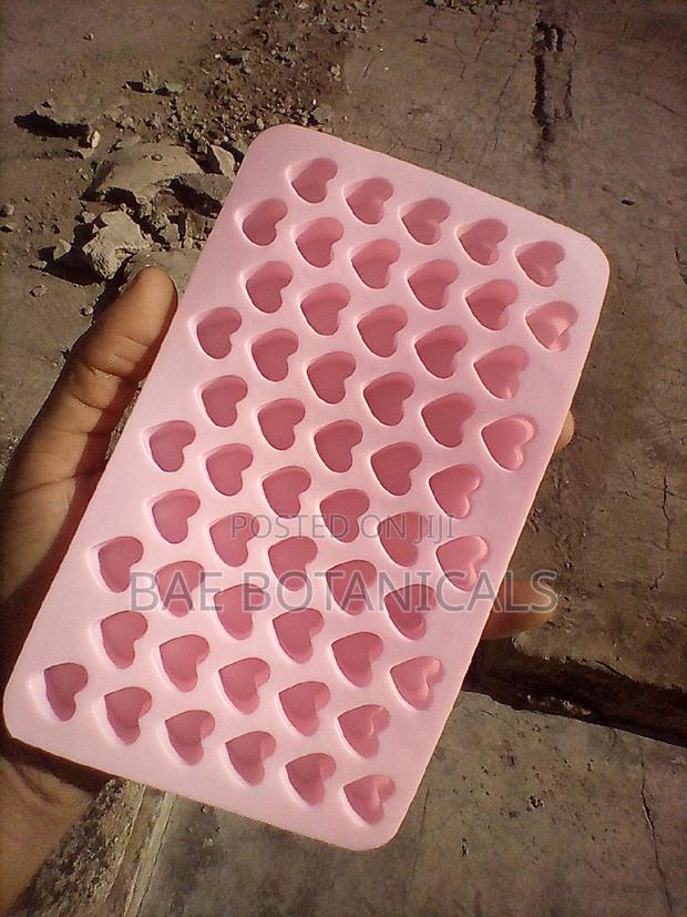 Heart Gummy / Chocolate / Candy / Soap Mold · Photo 3