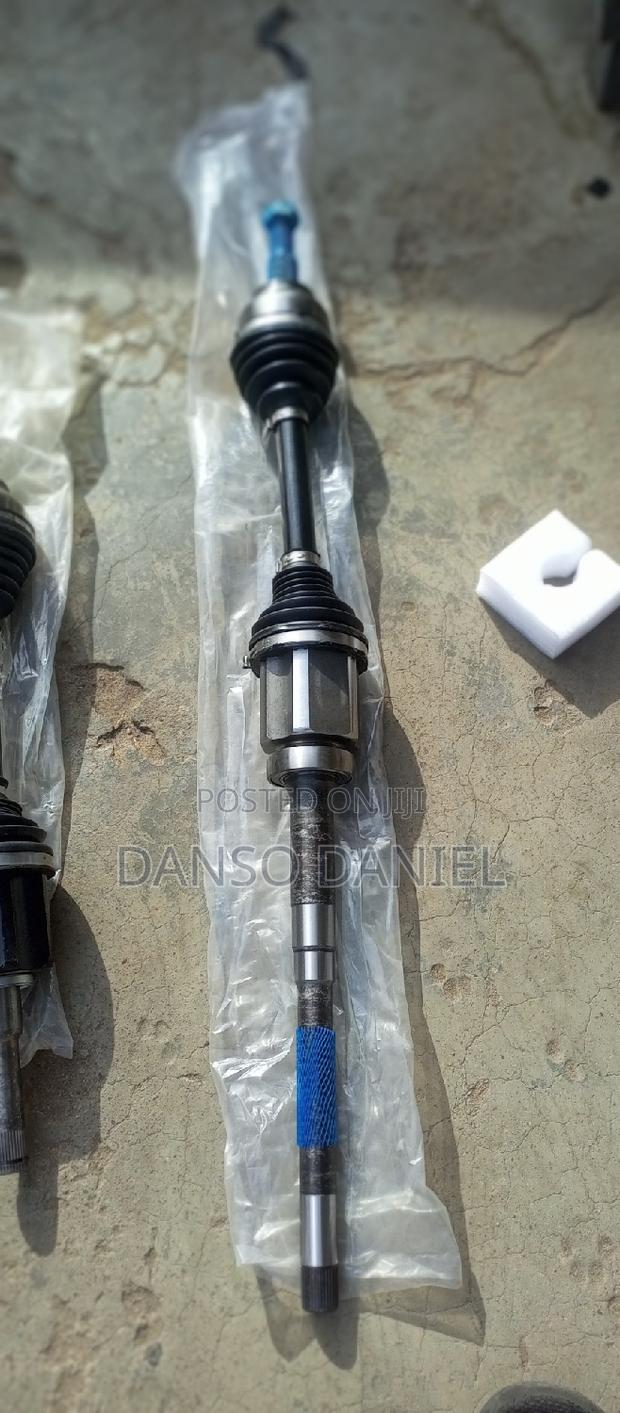 Escape 16 Complete Shaft photo 3