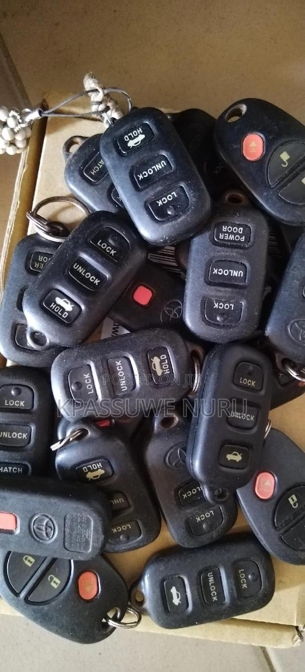 Toyota Remote photo 2