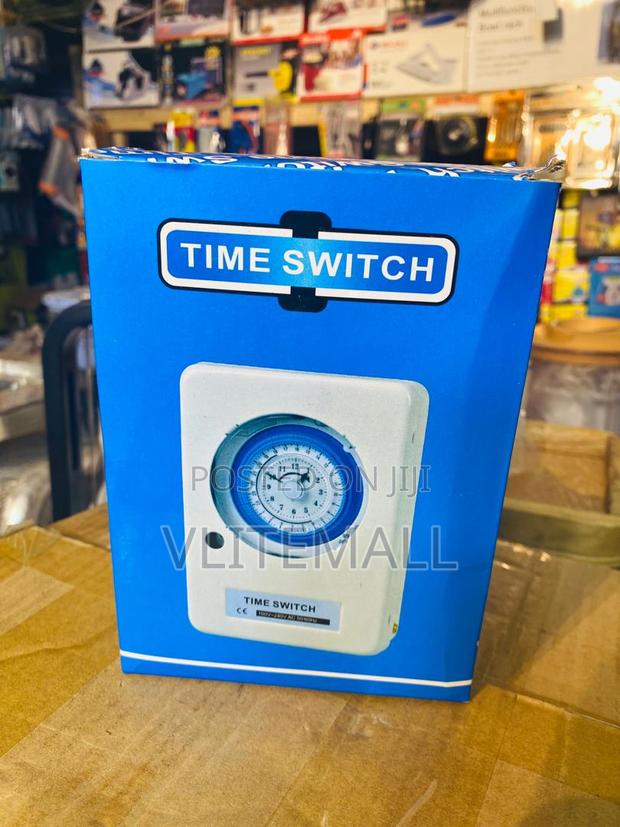 Convenient Mechanical Time Switch · Photo 3