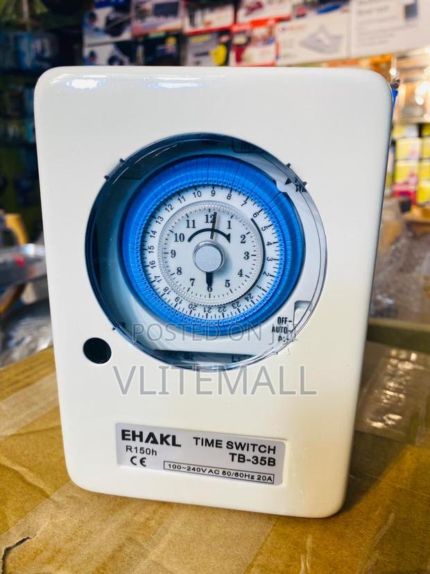 Convenient Mechanical Time Switch · Photo 4