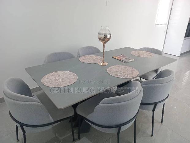 Furnished 4bdrm House in East Legon for sale photo 3