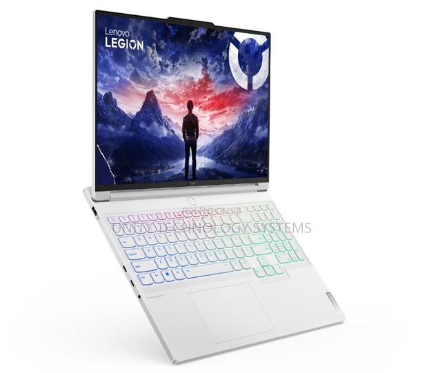 New Laptop Lenovo Legion 7 32GB Intel Core I9 SSD 1T photo 4