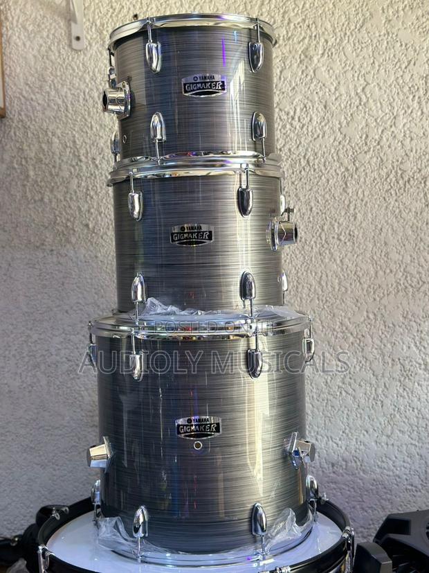 Yamaha Gigmaker 5-Piece Drum Set · Photo 2