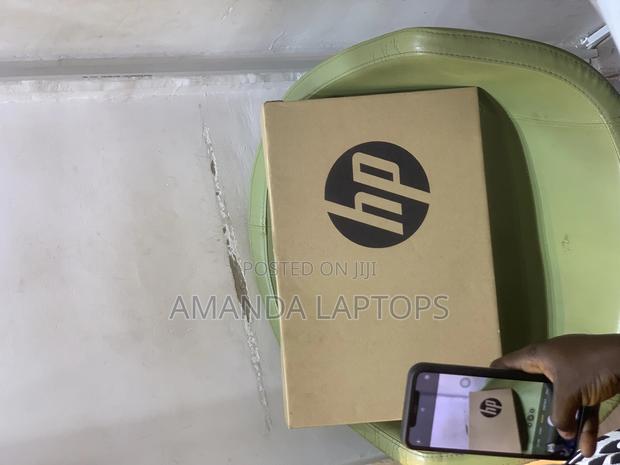 New Laptop HP EliteBook 820 G4 8GB Intel Core I5 HDD+SSD 256GB photo 2