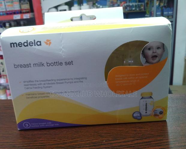 Medela Breast Milk Bottle Set · Photo 3