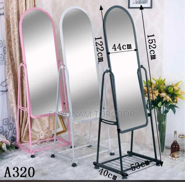 Dressing Mirror · Photo 2