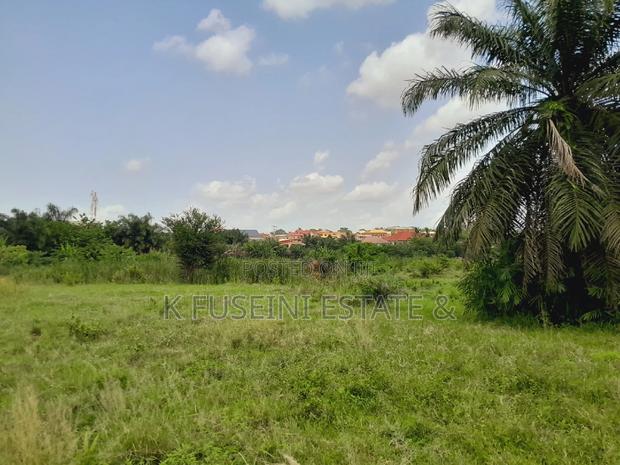 Land for Sale at Tech Ayigya Close to KNUST photo 3
