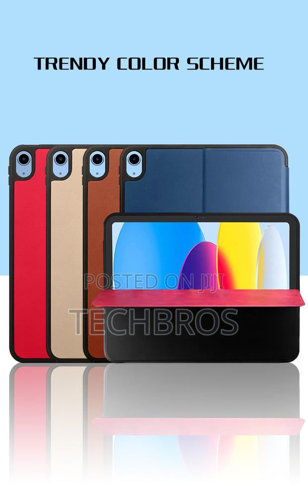 iPad A16/10th Gen Original Leather Case · Photo 4