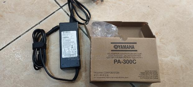 Yamaha PA-300C Keyboard Adapter · Photo 4