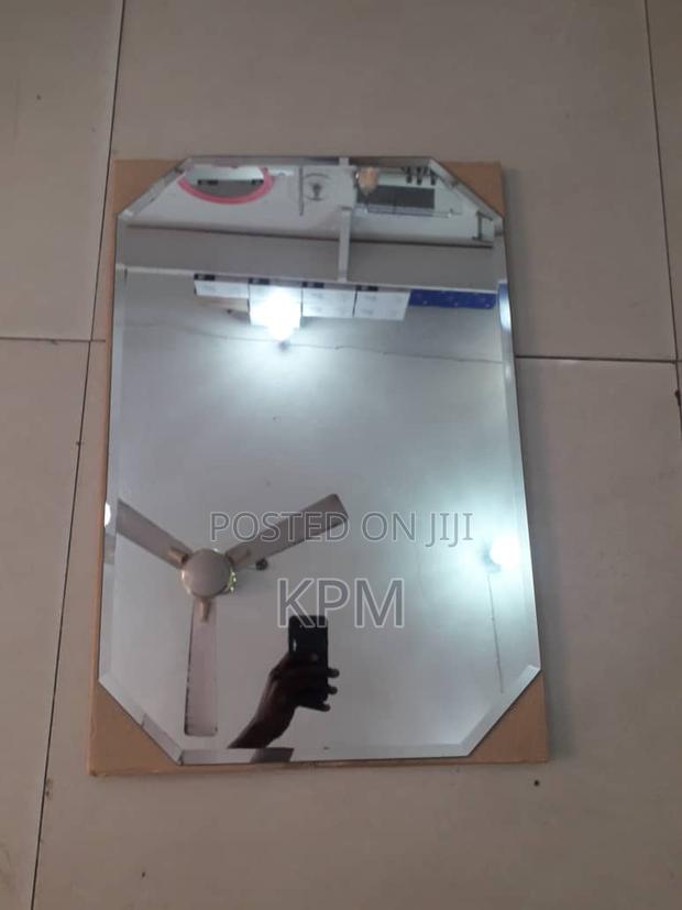 Plain Mirror Crystal Clear photo 4