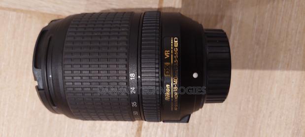 Nikon 55-200mm VR Lens photo 2