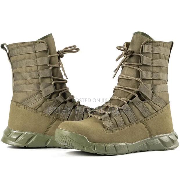 Combat Boot · Photo 3
