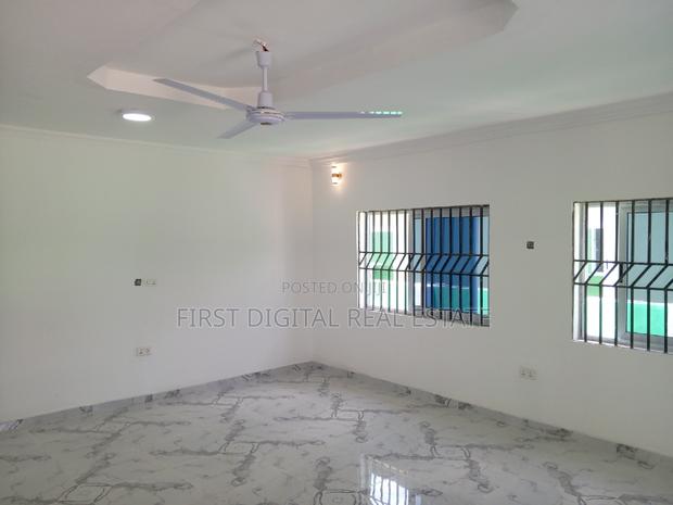 3 Bedroom for Sale in Kasoa Roman · Photo 3