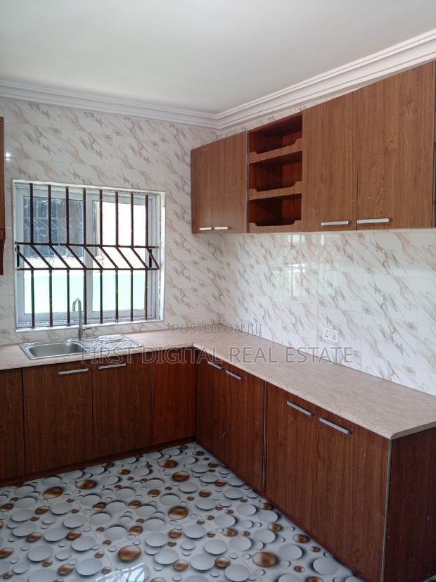 3 Bedroom for Sale in Kasoa Roman · Photo 2