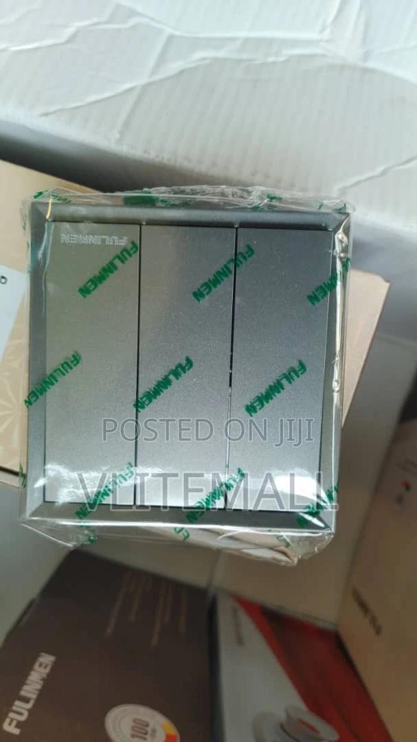 Fulinmen 3gang 2way Switch Grey · Photo 2