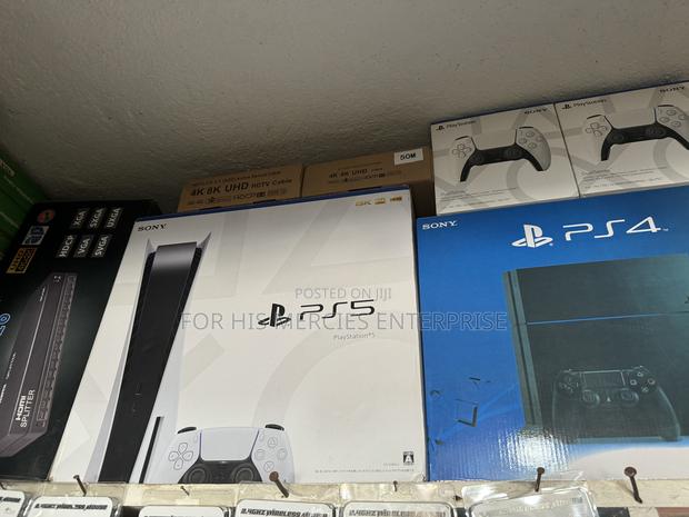 Playstation 5 Console · Photo 2