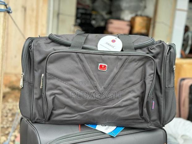 Omaya Duffel Traveling Bag Medium Size at Plbagsgh · Photo 4