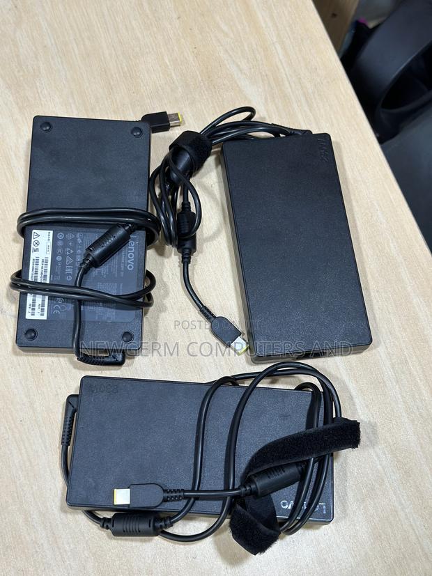 230W Lenovo USB Gaming Charger photo 5