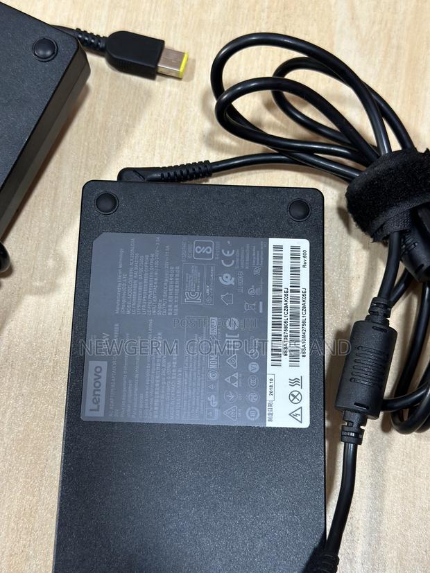 230W Lenovo USB Gaming Charger photo 3