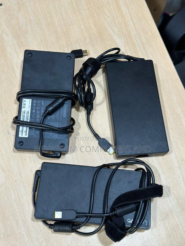 230W Lenovo USB Gaming Charger photo 2