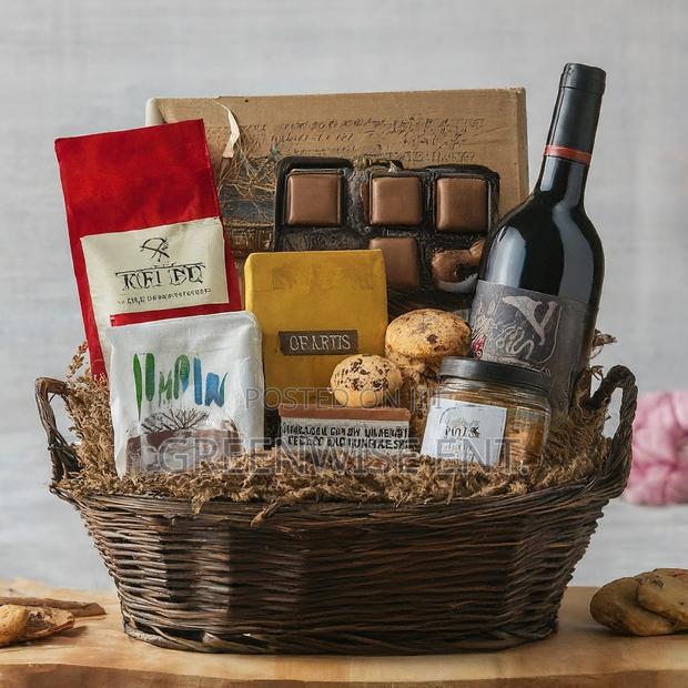Premium Birthday Gift Basket · Photo 3