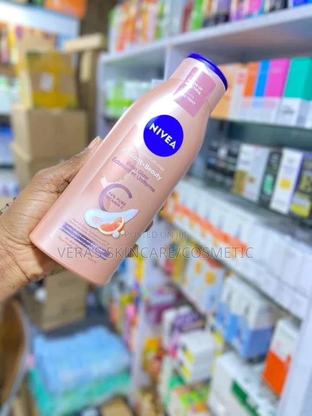 Nivea Radiant Beauty Vit C Body Lotion · Photo 2