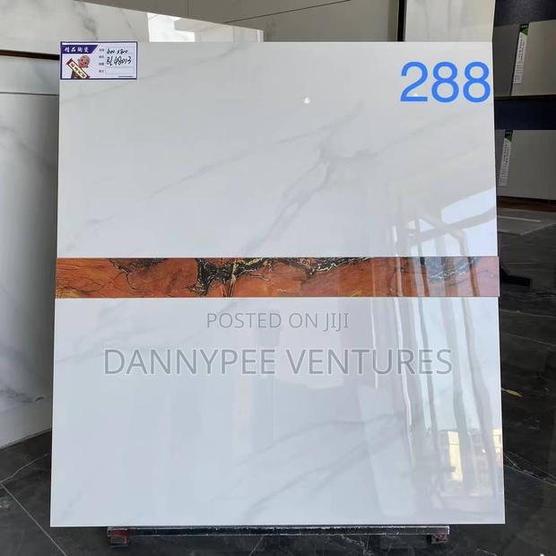 40/80 Porcelain Wall Tiles · Photo 2
