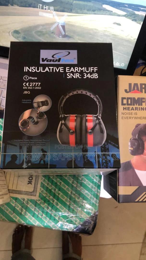 Uv Insulative Earmuff