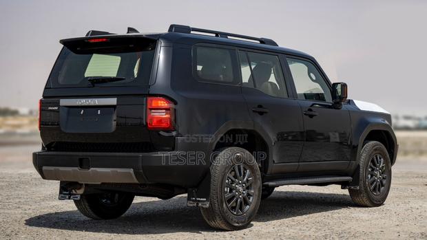 New Toyota Land Cruiser Prado 2024 Black photo 12