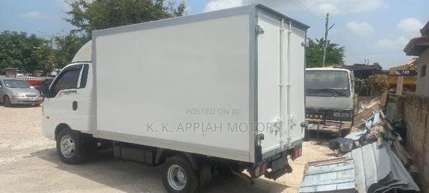 Kia Bongo Refrigerator photo 3
