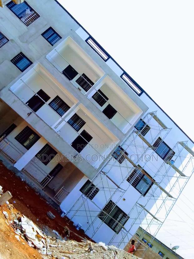Building Construction Renovation Works. photo 5