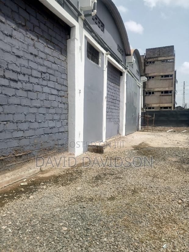 Commercial · Photo 1