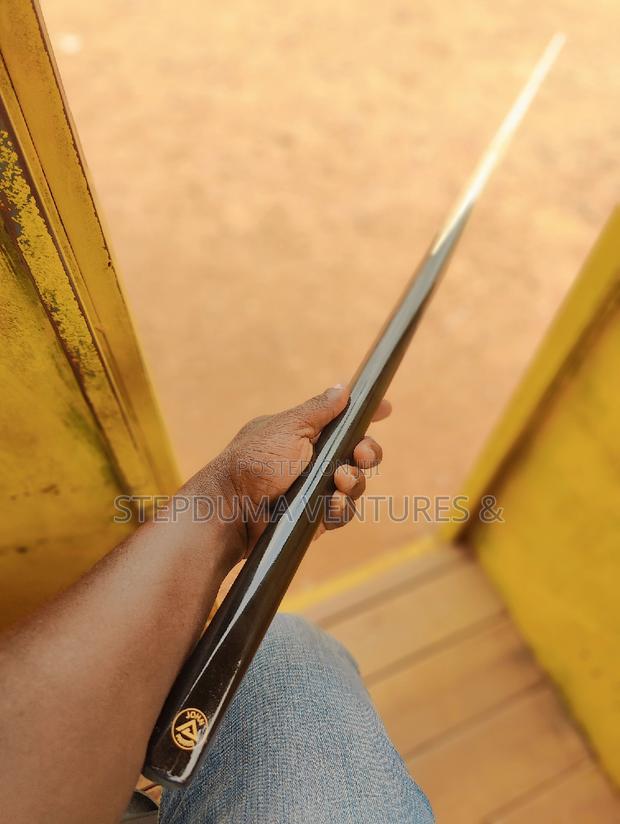 Cue Stick (Straight) · Photo 4