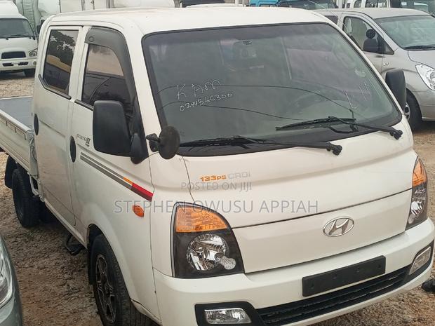 Hyundai Porter Double Cabin photo 3