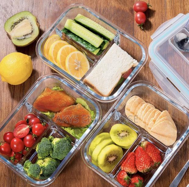 3 Compartment Glass Storage/Lunch Bowl · Photo 4