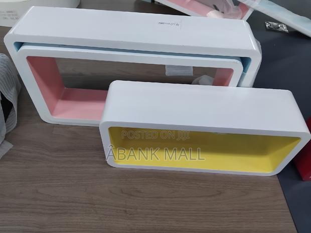 Wooden Wall Shelves (3 Pieces) · Photo 4