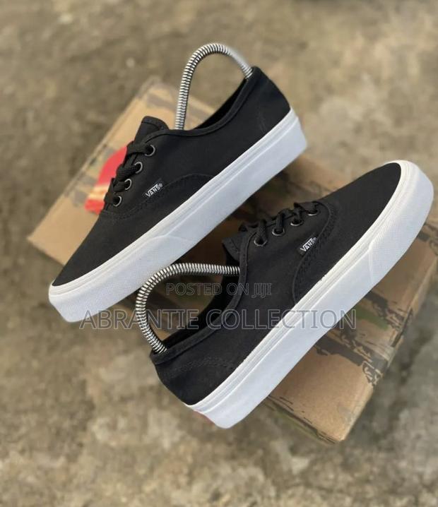 Vans Sneaker Black/White · Photo 4