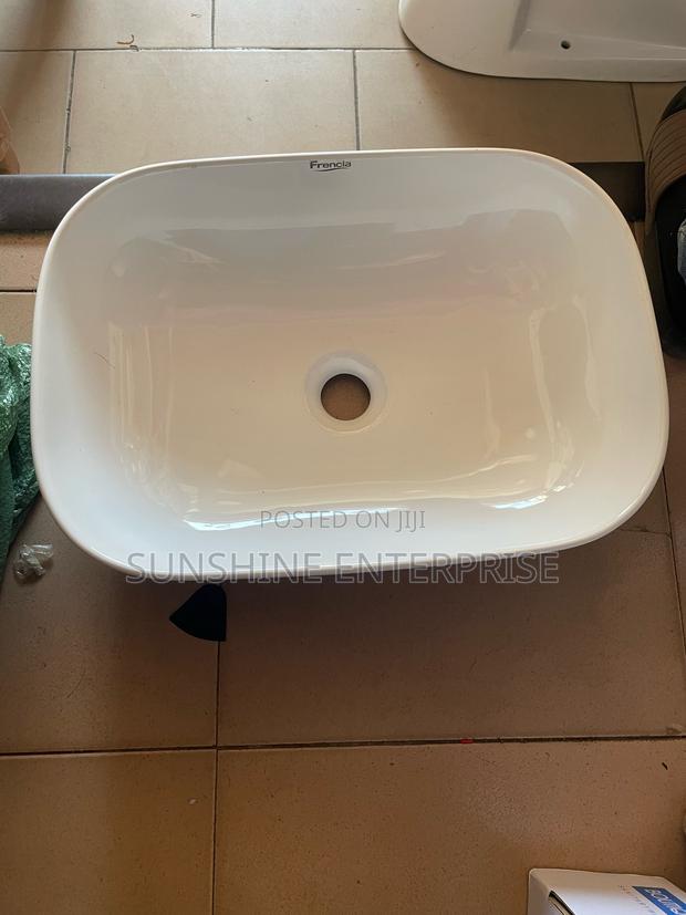 Vanity Basin · Photo 2