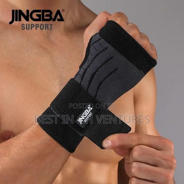 Wrist and Palm Support · Photo 2