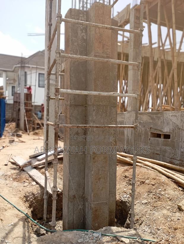 Columm/Pillars/Adjustable Mold/Accra/Rent/Construction photo 2