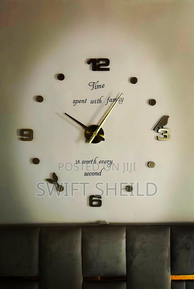 3d Clock(Large Size 100-120cm)Wt Desin Inside Inclusive · Photo 4