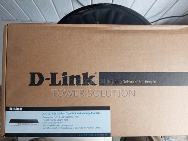 Dlink 24port Gigabit Smart Managed Switch DGS 1210-28 · Photo 4