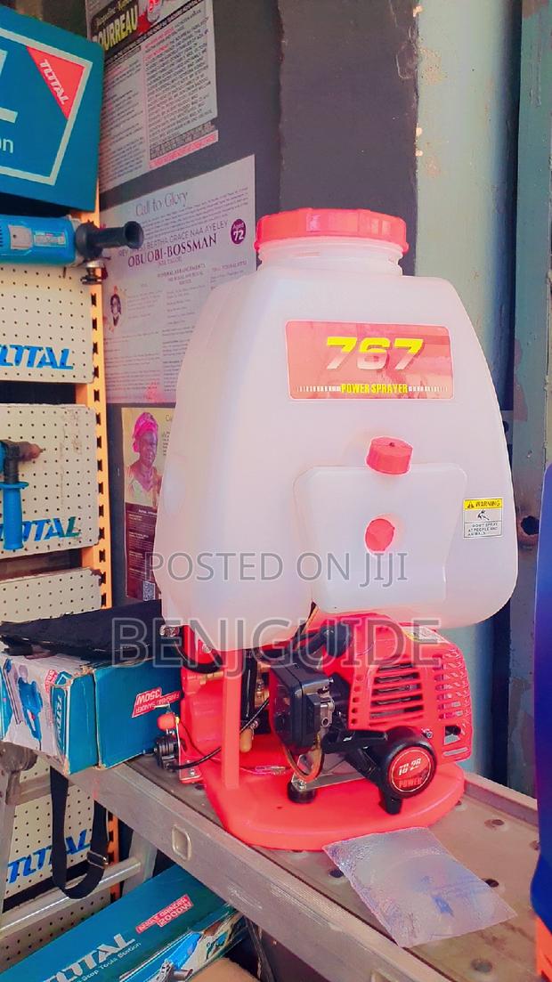 Gasoline Power Sprayer 767 · Photo 3