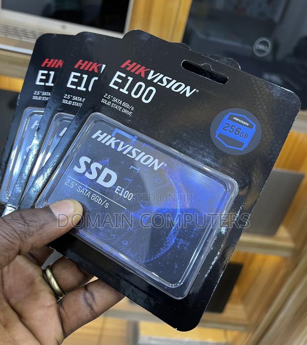 256gb Sata SSD Storage · Photo 4