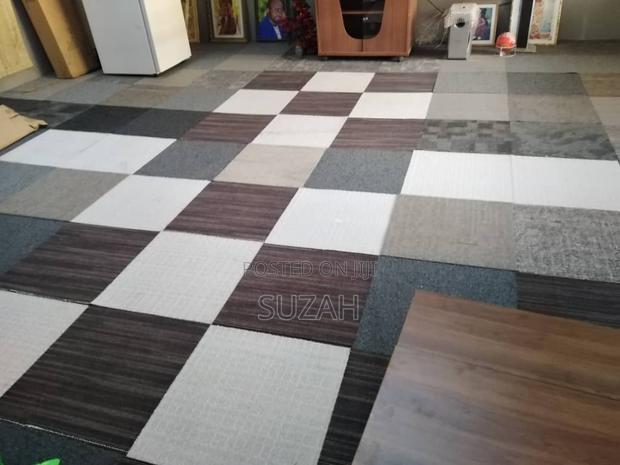 Woolen Tiles Carpet · Photo 2